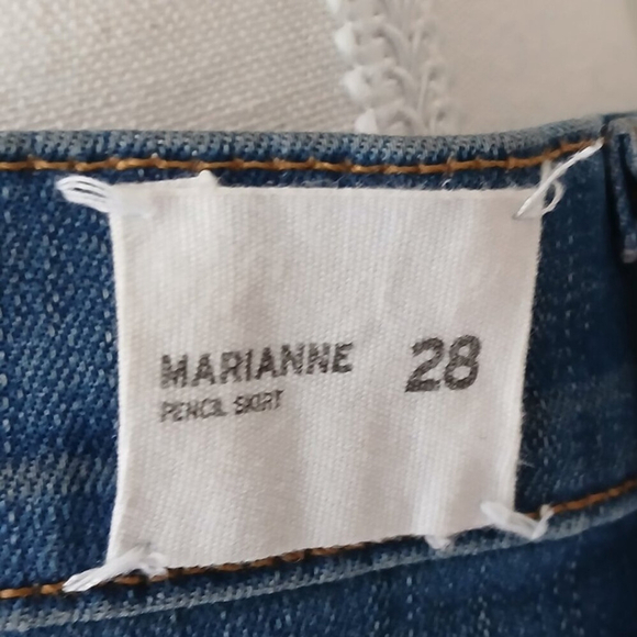 Hudson Jeans Marianne Pencil Skirt In Foxey Distressed Size 28 - Picture 9 of 12